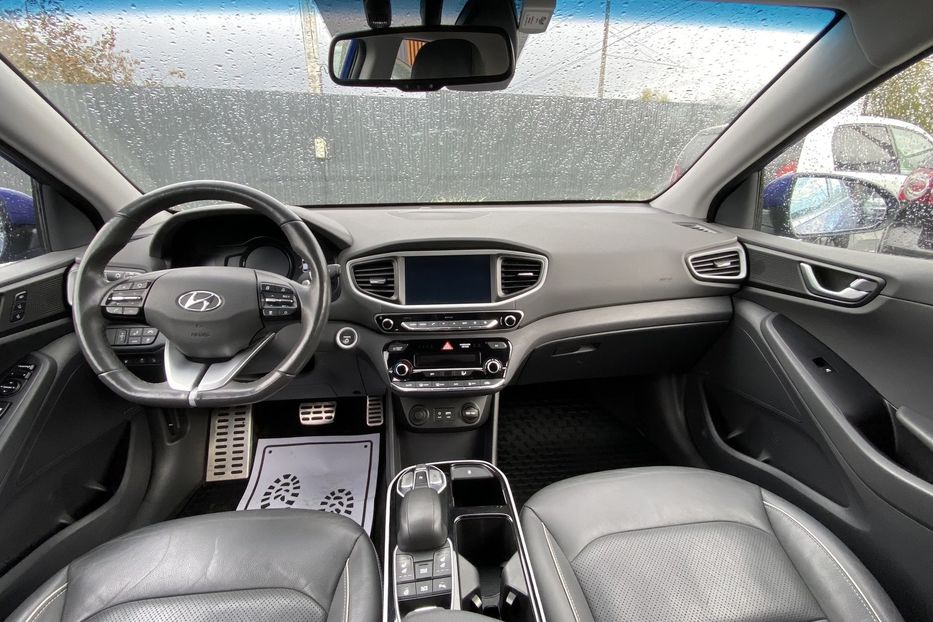 Продам Hyundai Ioniq 2018 года в Луцке