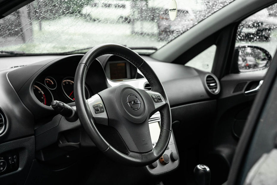 Продам Opel Corsa 2013 года в Черновцах