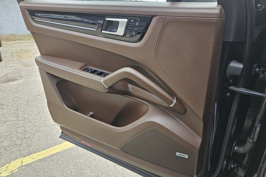 Продам Porsche Cayenne Coupe 2020 года в Киеве