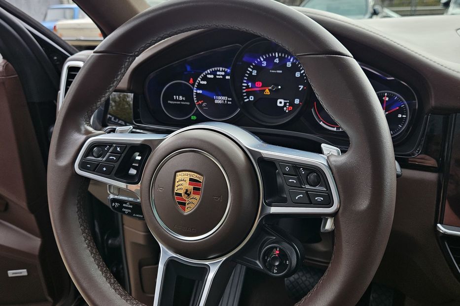 Продам Porsche Cayenne Coupe 2020 года в Киеве