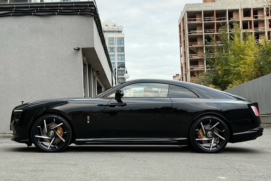 Продам Rolls-Royce Wraith SPECTRE BLACK BADGE  2025 года в Киеве