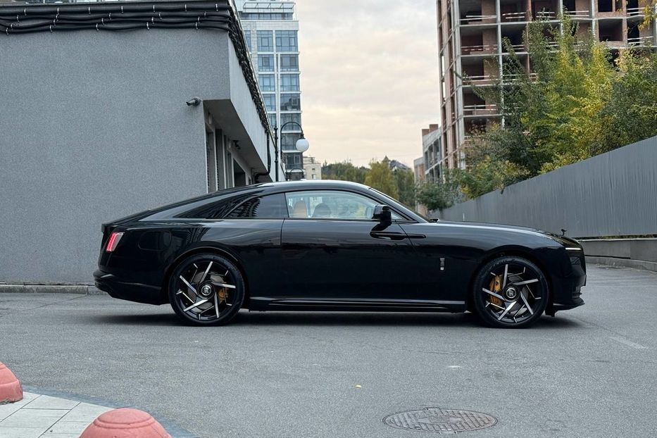 Продам Rolls-Royce Wraith SPECTRE BLACK BADGE  2025 года в Киеве