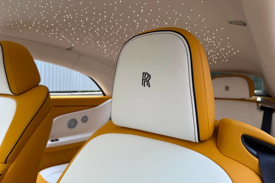 Продам Rolls-Royce Wraith SPECTRE BLACK BADGE  2025 года в Киеве