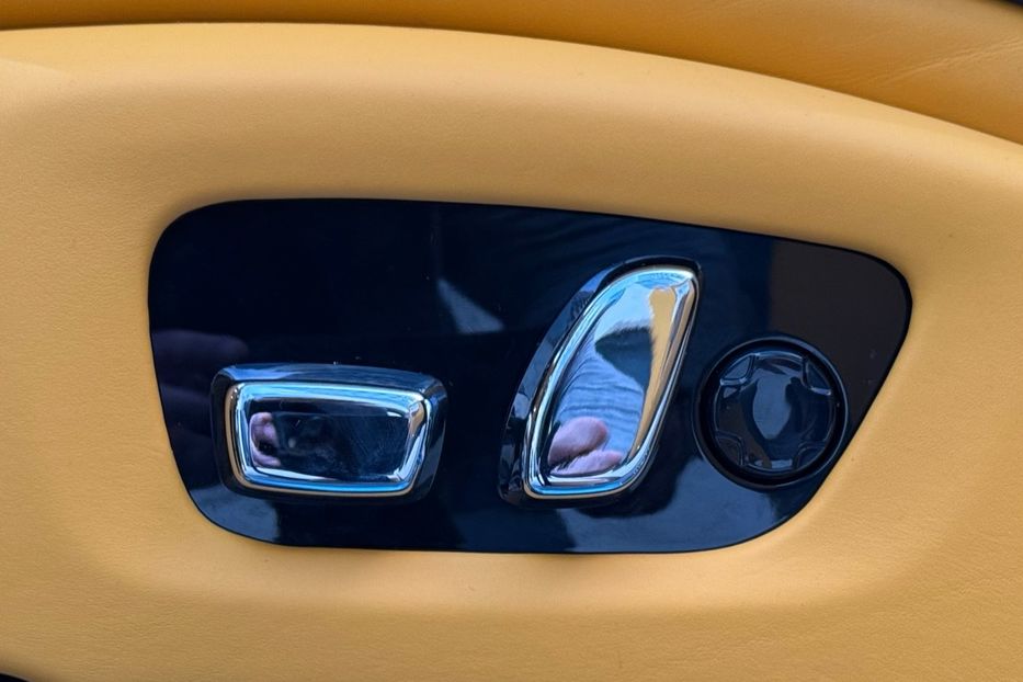 Продам Rolls-Royce Wraith SPECTRE BLACK BADGE  2025 года в Киеве