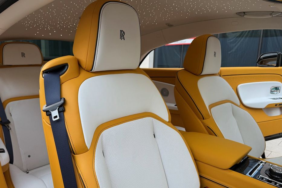 Продам Rolls-Royce Wraith SPECTRE BLACK BADGE  2025 года в Киеве