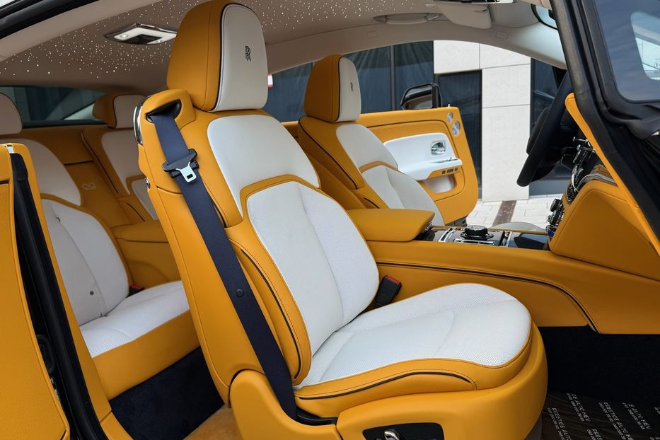 Продам Rolls-Royce Wraith SPECTRE BLACK BADGE  2025 года в Киеве