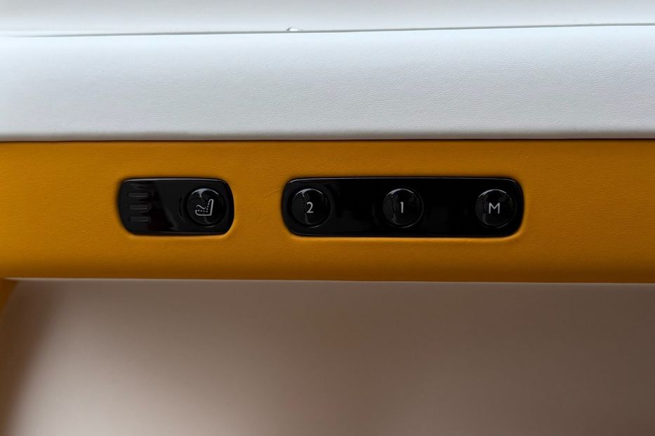 Продам Rolls-Royce Wraith SPECTRE BLACK BADGE  2025 года в Киеве