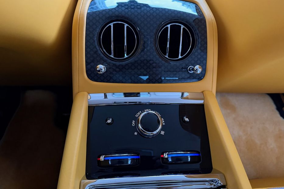 Продам Rolls-Royce Wraith SPECTRE BLACK BADGE  2025 года в Киеве