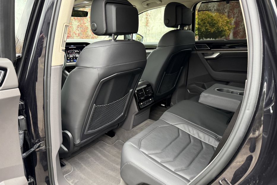 Продам Volkswagen Touareg R-line 2021 года в Ровно