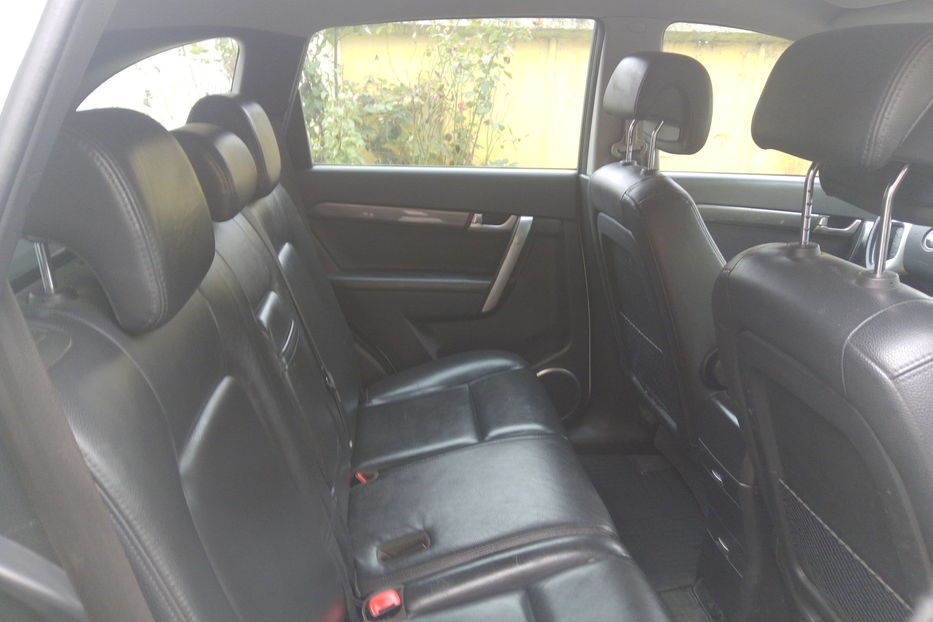 Продам Chevrolet Captiva 3,2 AT 2008 года в г. Нежин, Черниговская область