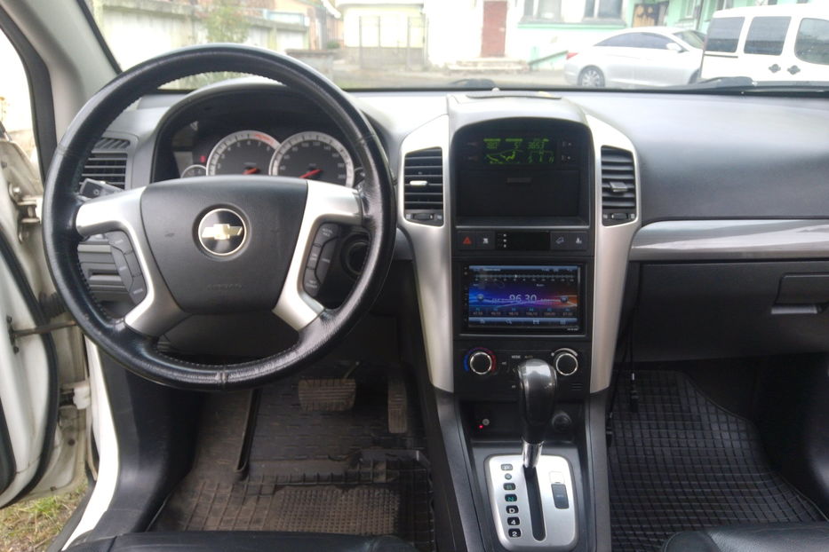 Продам Chevrolet Captiva 3,2 AT 2008 года в г. Нежин, Черниговская область