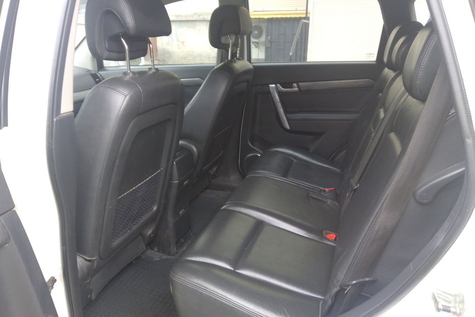 Продам Chevrolet Captiva 3,2 AT 2008 года в г. Нежин, Черниговская область