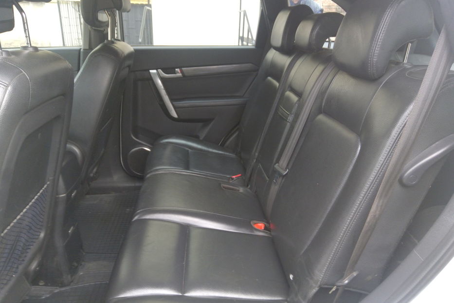 Продам Chevrolet Captiva 3,2 AT 2008 года в г. Нежин, Черниговская область