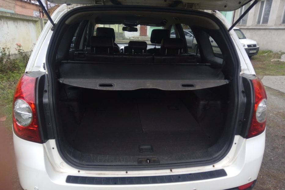 Продам Chevrolet Captiva 3,2 AT 2008 года в г. Нежин, Черниговская область