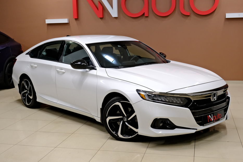 Продам Honda Accord Sport 2022 года в Одессе