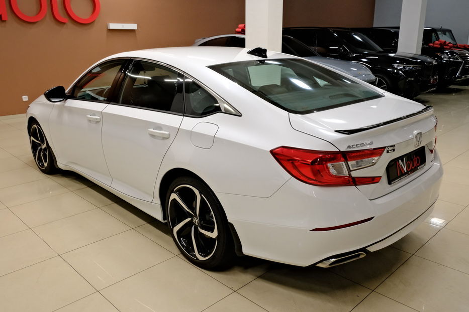Продам Honda Accord Sport 2022 года в Одессе