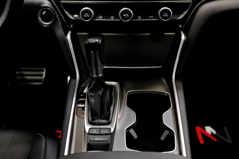 Продам Honda Accord Sport 2022 года в Одессе