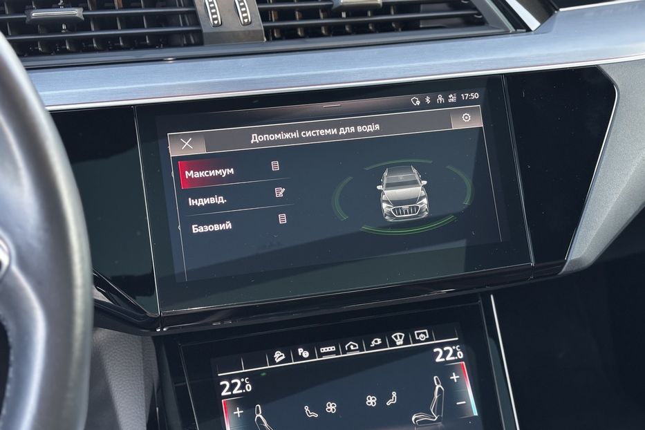 Продам Audi E-Tron 95квт  2021 года в Львове
