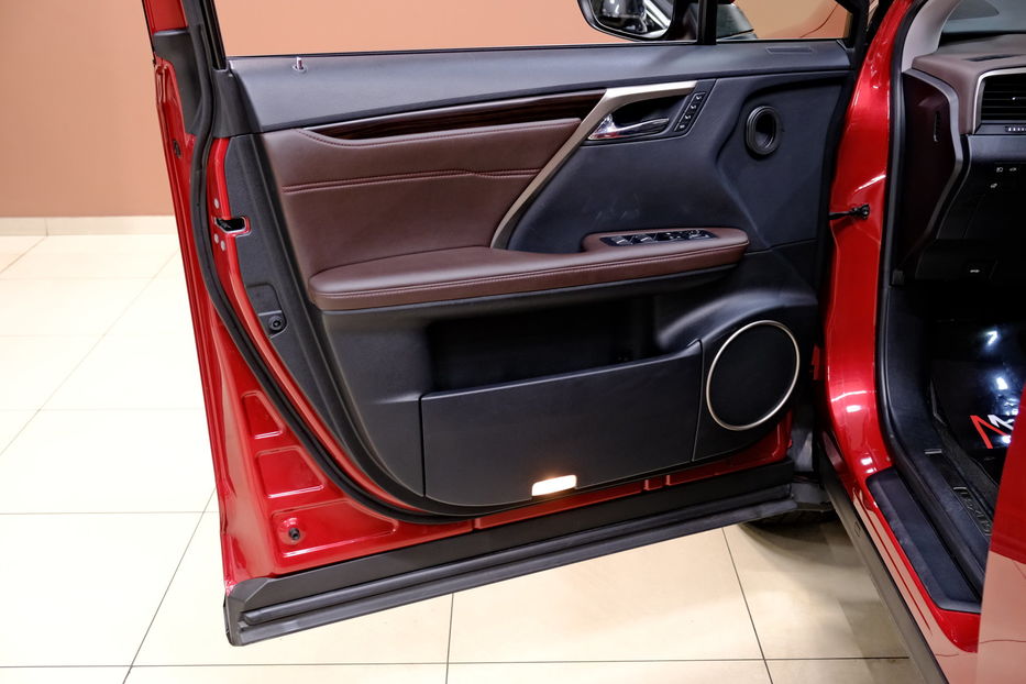 Продам Lexus RX 350 L 2019 года в Одессе