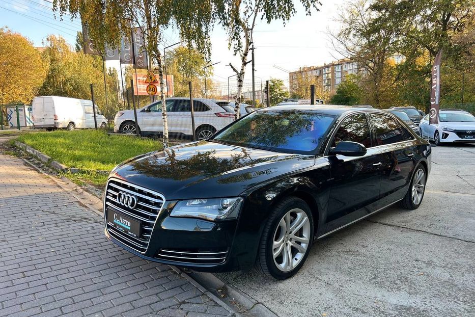 Продам Audi A8 2011 года в Черновцах
