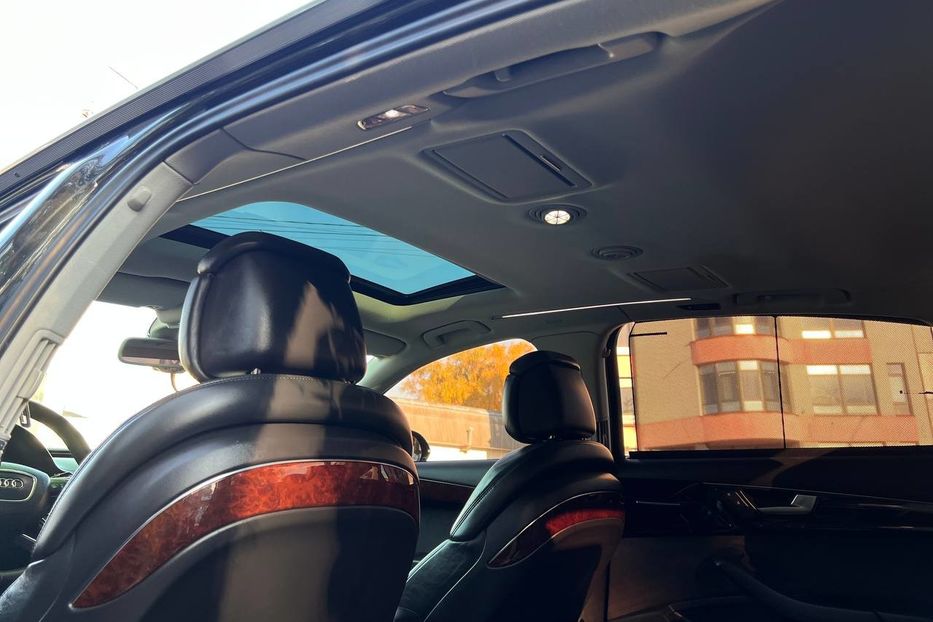 Продам Audi A8 2011 года в Черновцах