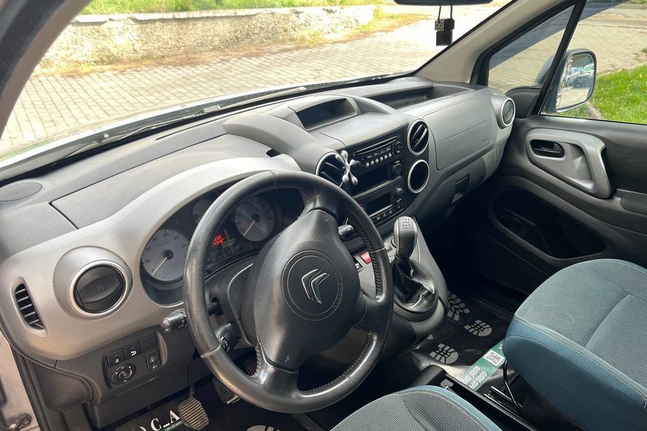 Продам Citroen Berlingo пасс. 2017 года в Черновцах