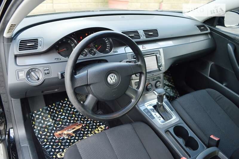 Продам Volkswagen Passat B6 2008 года в Одессе
