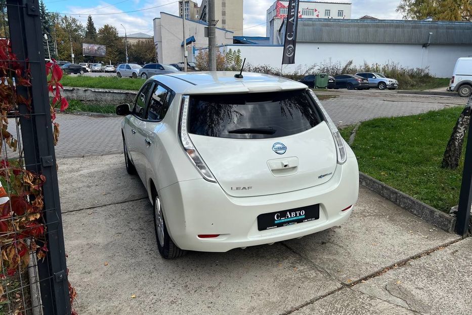 Продам Nissan Leaf 2014 года в Черновцах