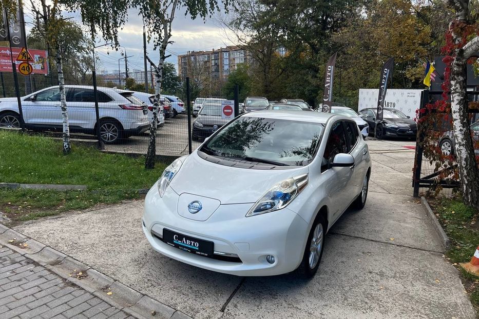 Продам Nissan Leaf 2014 года в Черновцах