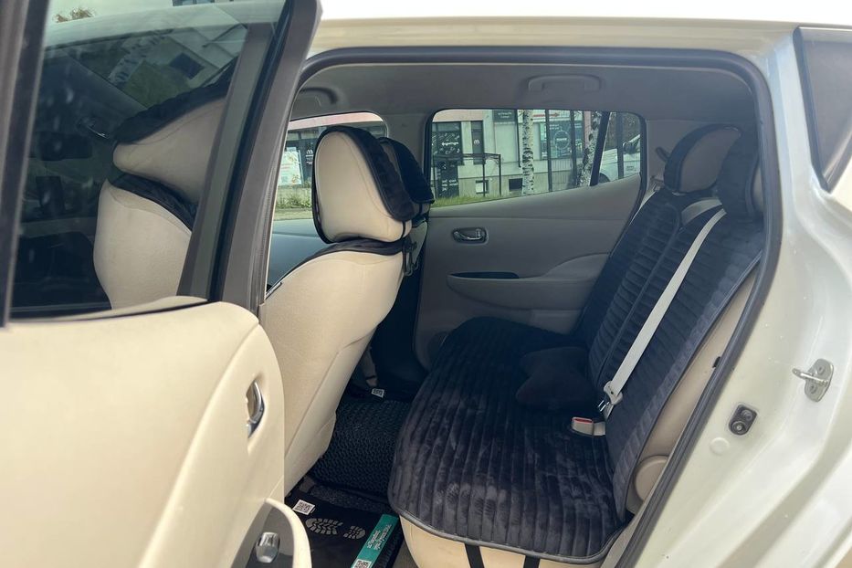 Продам Nissan Leaf 2014 года в Черновцах