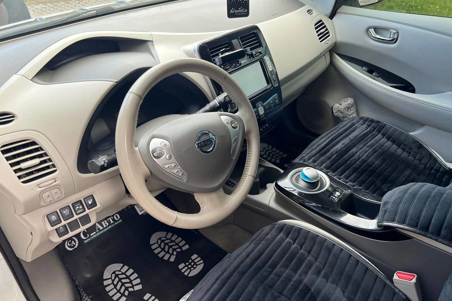 Продам Nissan Leaf 2014 года в Черновцах