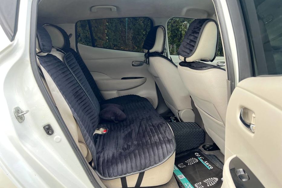 Продам Nissan Leaf 2014 года в Черновцах