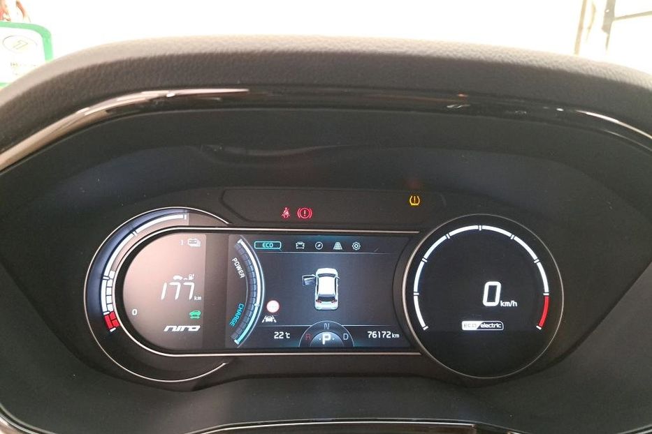 Продам Kia Niro 64квт авто в дорозі 2020 года в Львове