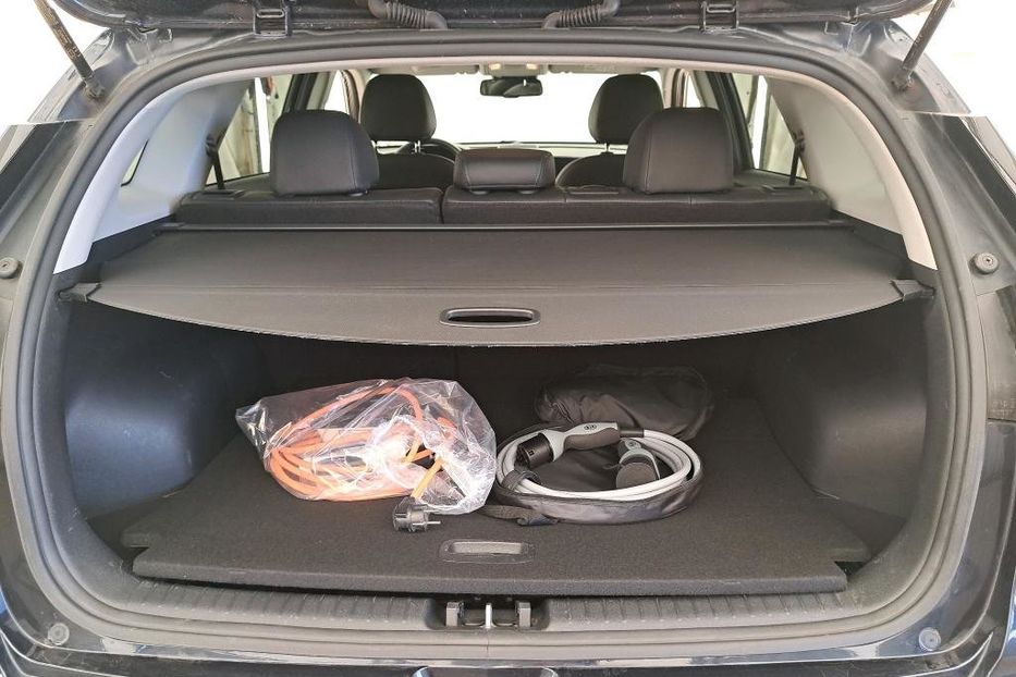 Продам Kia Niro 64квт авто в дорозі 2020 года в Львове