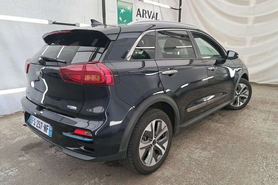 Продам Kia Niro 64квт авто в дорозі 2020 года в Львове