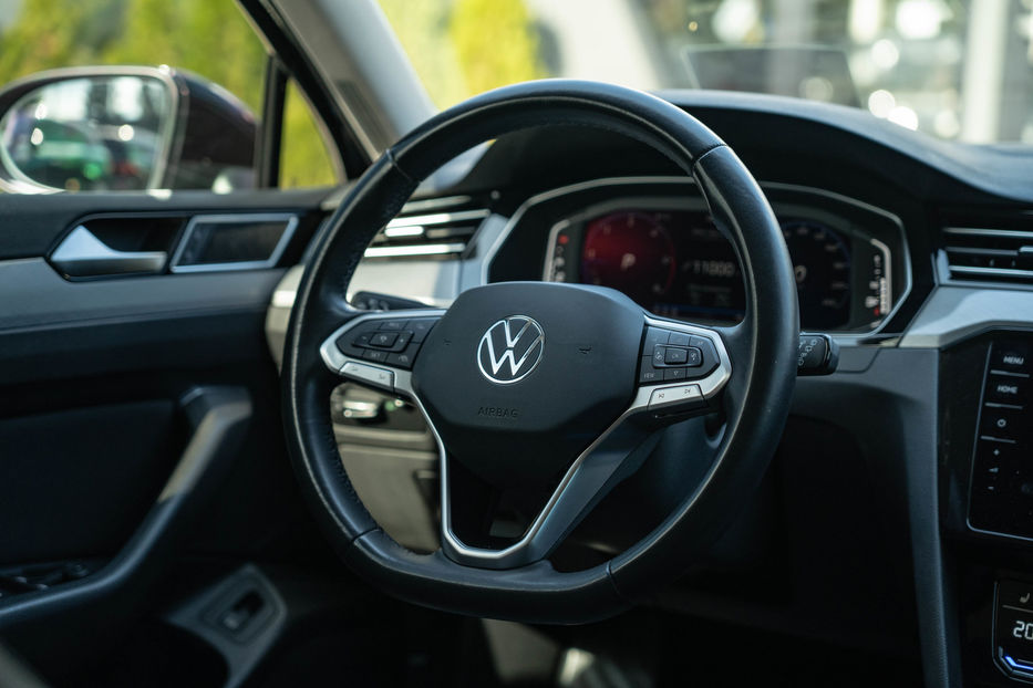 Продам Volkswagen Passat B8 2021 года в Черновцах