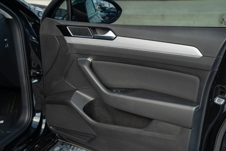 Продам Volkswagen Passat B8 2021 года в Черновцах