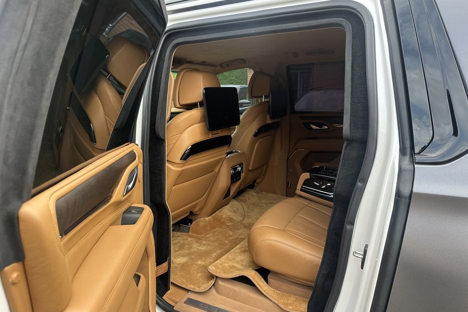 Продам GMC Yukon Guard B7 2021 года в Киеве