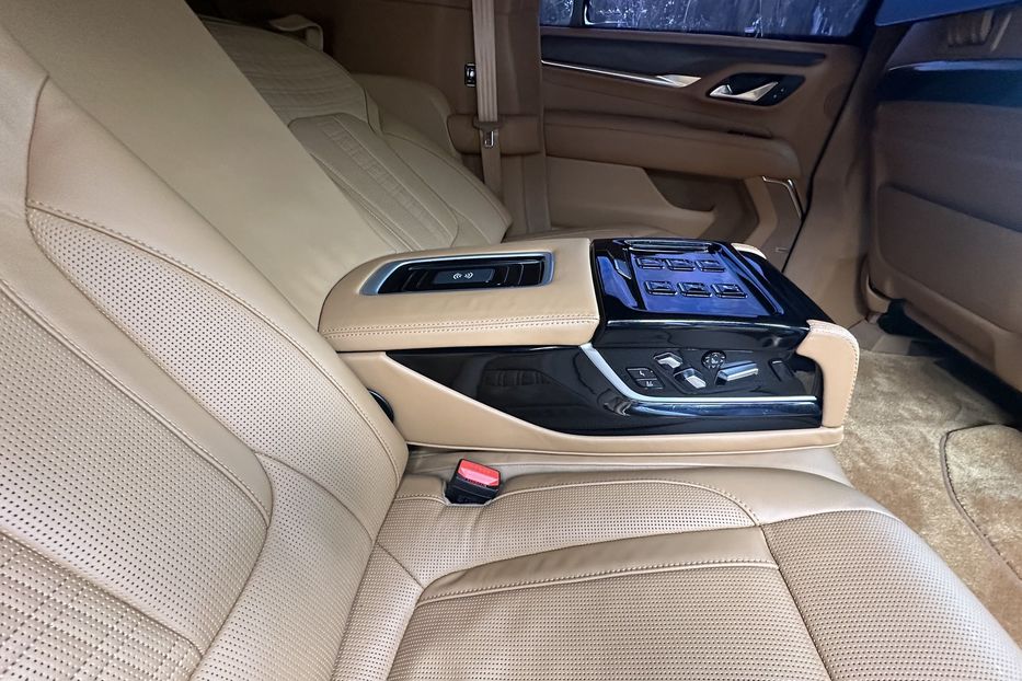 Продам GMC Yukon Guard B7 2021 года в Киеве