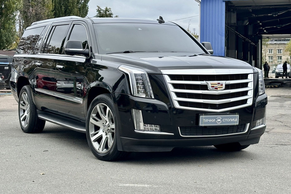 Продам Cadillac Escalade ESV LUXURY 2016 года в Киеве