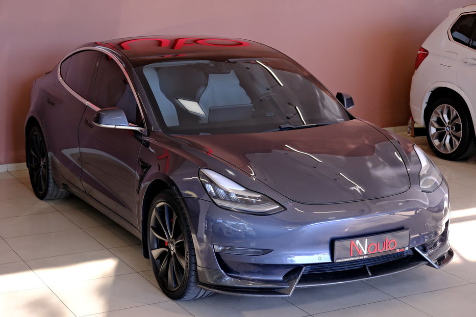 Продам Tesla Model 3 Perfomance 2019 года в Одессе