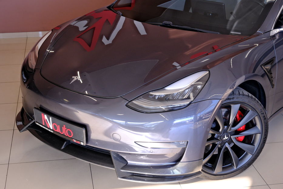 Продам Tesla Model 3 Perfomance 2019 года в Одессе