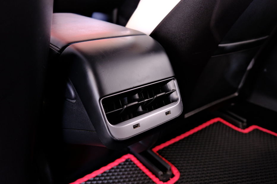 Продам Tesla Model 3 Perfomance 2019 года в Одессе