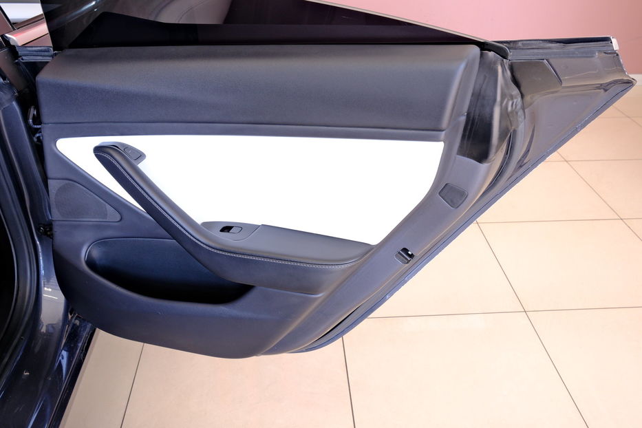 Продам Tesla Model 3 Perfomance 2019 года в Одессе