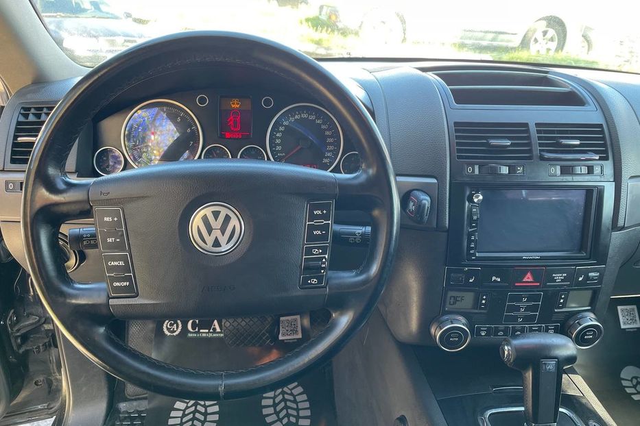 Продам Volkswagen Touareg 2004 года в Черновцах
