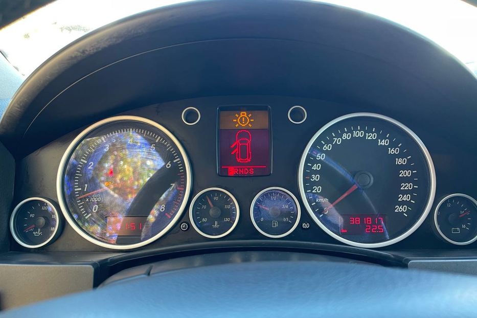 Продам Volkswagen Touareg 2004 года в Черновцах