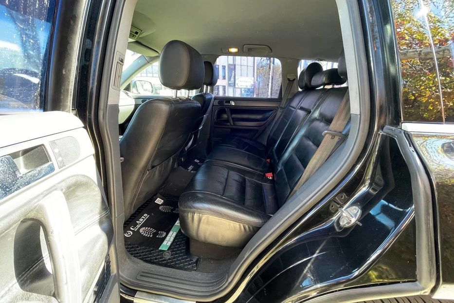 Продам Volkswagen Touareg 2004 года в Черновцах