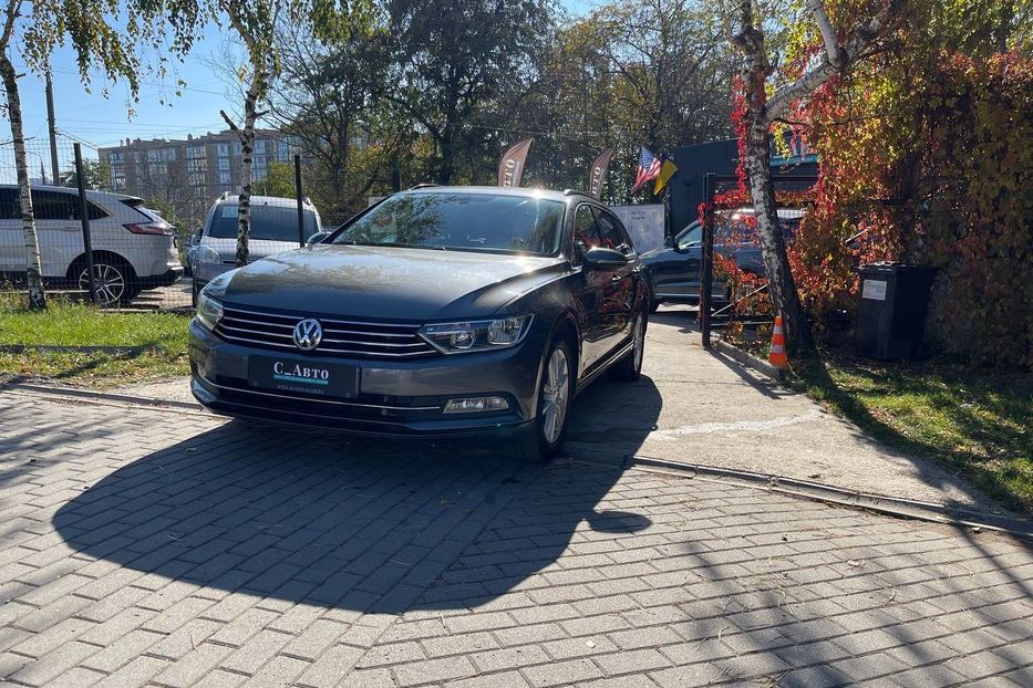 Продам Volkswagen Passat B8 2015 года в Черновцах
