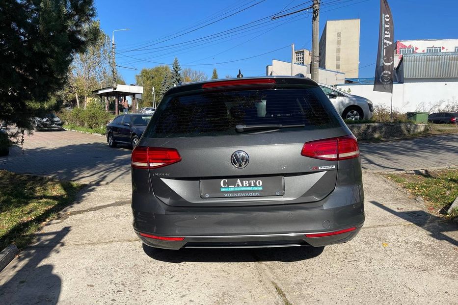 Продам Volkswagen Passat B8 2015 года в Черновцах