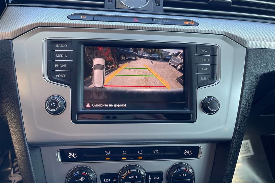 Продам Volkswagen Passat B8 2015 года в Черновцах